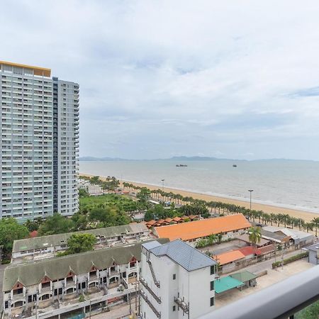Aeras Beachfront Condominium Haat Jomtien Eksteriør bilde
